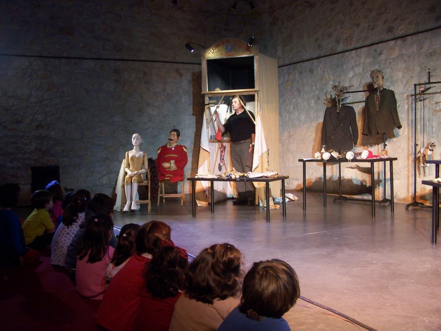 El teatrino por dentro